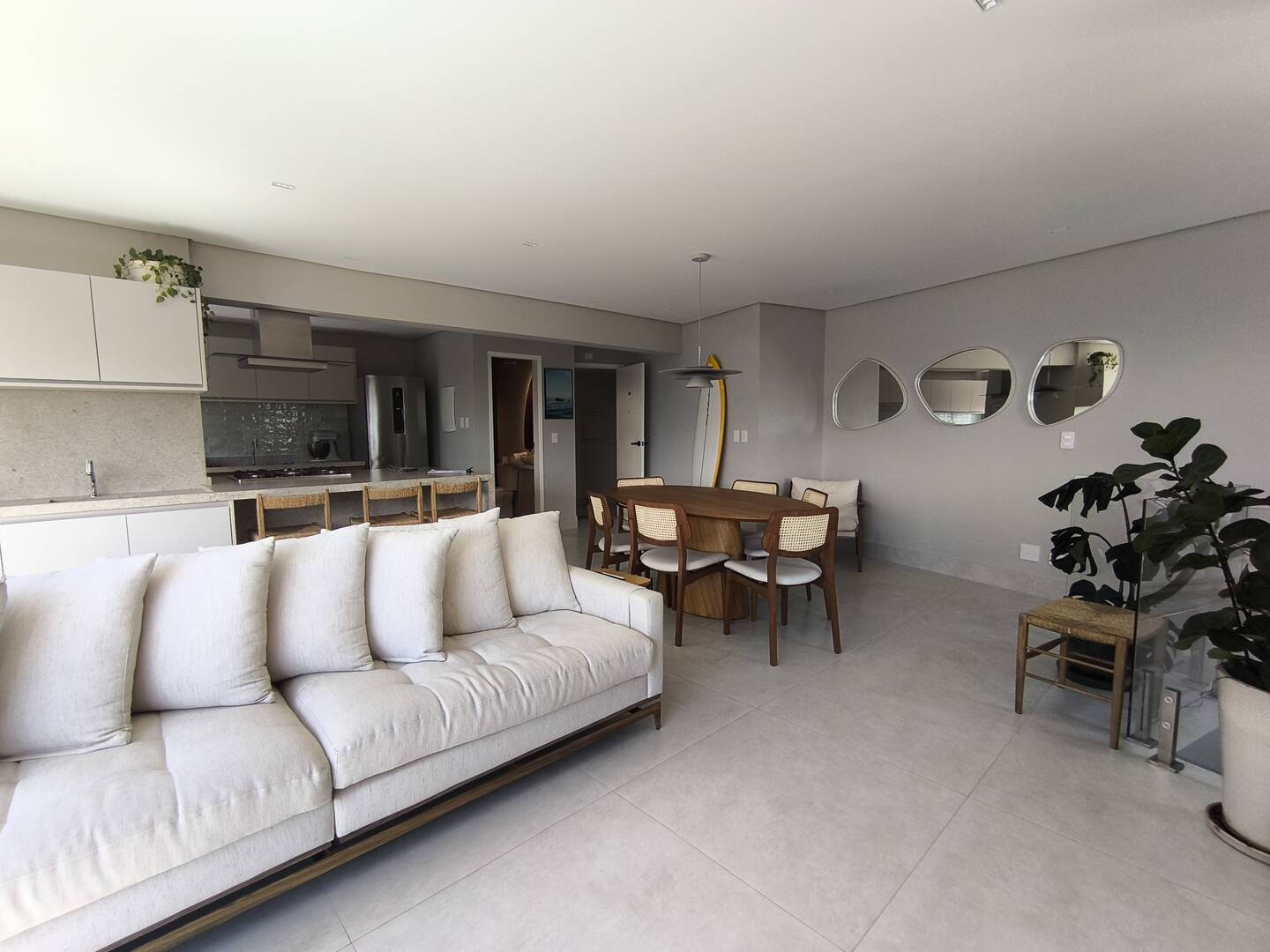Elegância, conforto e vista para a natureza na Riviera de São Lourenço