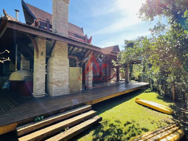 Casa para Venda em Ubatuba - 2