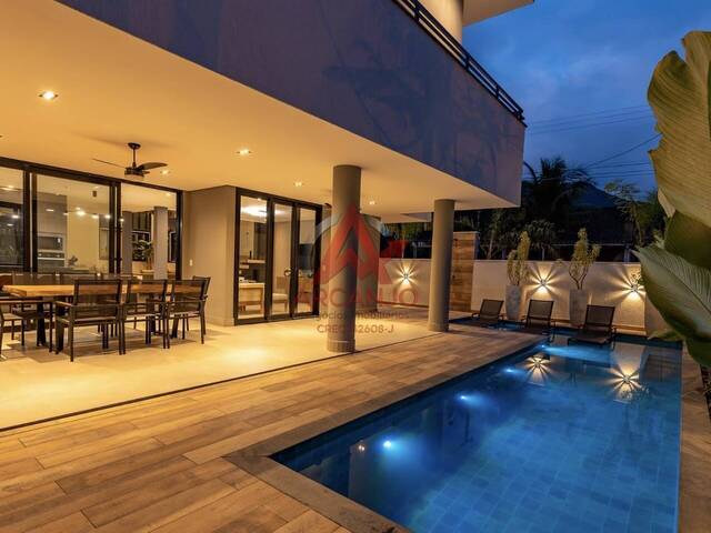 Casa para Venda em Ubatuba - 2