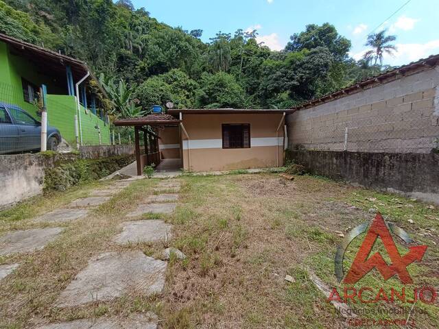 #7154 - Casa para Locação em Ubatuba - SP