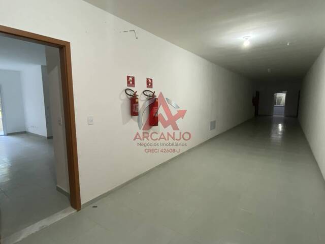 Apartamento para Venda em Ubatuba - 2