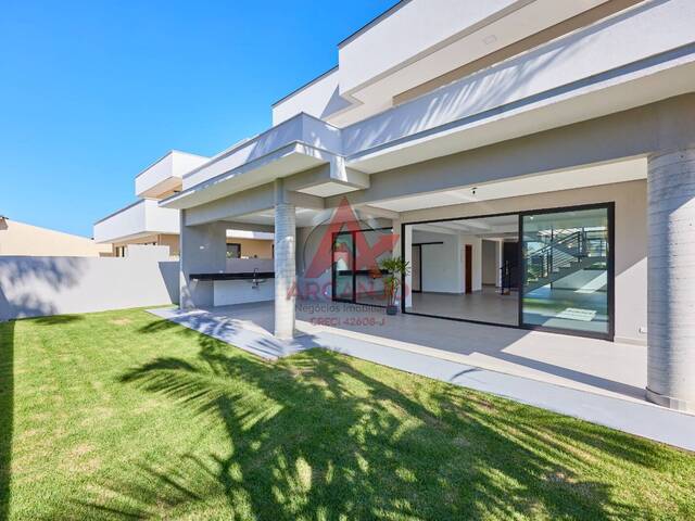 Casa para Venda em Ubatuba - 2