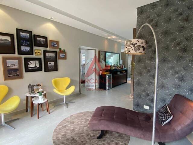 Casa alto padrão para Venda em Ubatuba - 3