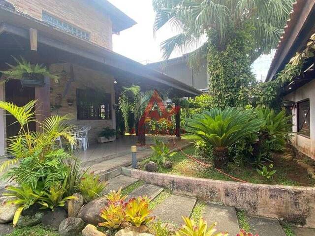 Casa alto padrão para Venda em Ubatuba - 2