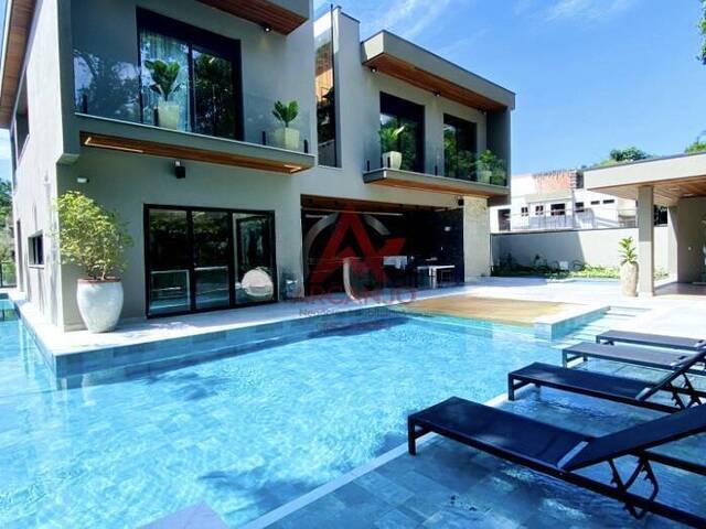 #6788 - Casa alto padrão para Venda em Bertioga - SP