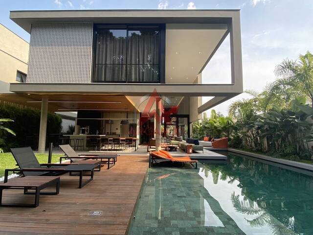 #6749 - Casa alto padrão para Venda em Bertioga - SP