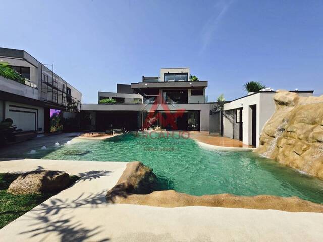 Casa alto padrão para Venda em Bertioga - 4