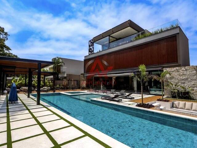 #6810 - Casa alto padrão para Venda em Bertioga - SP