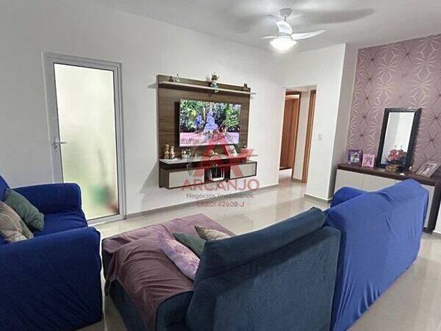 Apartamento para Venda em Ubatuba - 2