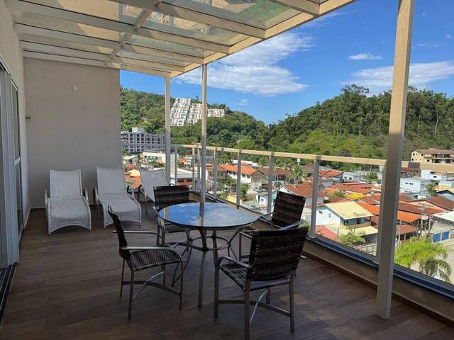 Cobertura para Venda em Ubatuba - 3