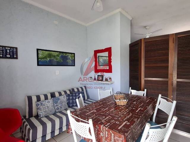 Kitnet para Venda em Ubatuba - 2