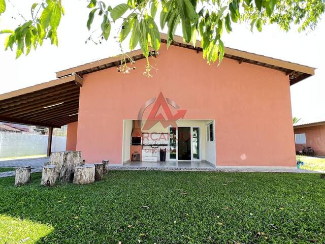 Casa para Venda em Ubatuba - 2