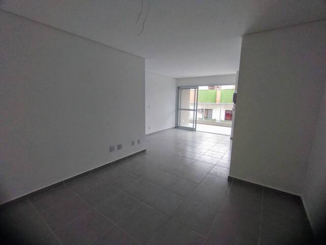 Apartamento para Venda em Ubatuba - 4