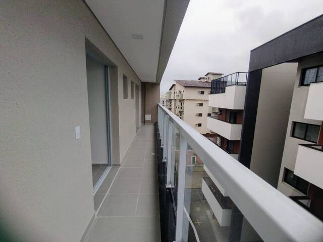 Apartamento para Venda em Ubatuba - 5