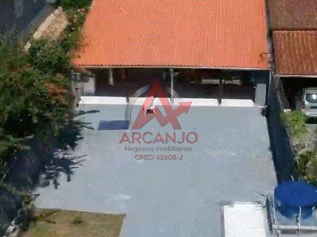 Venda em Martim de Sá - Caraguatatuba