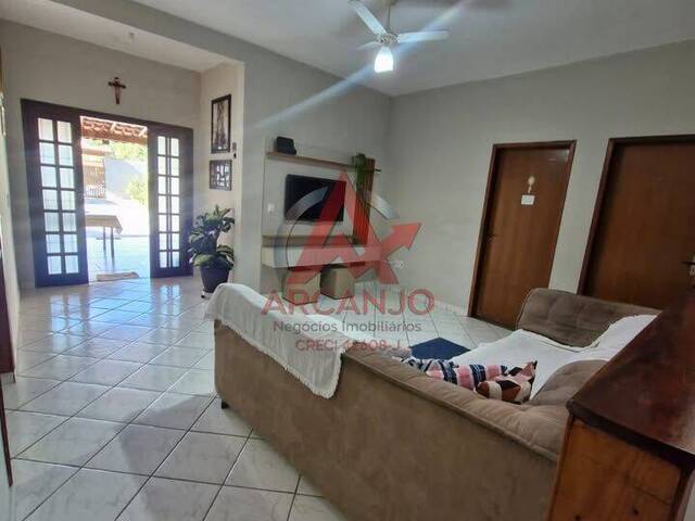 Casa para Venda em Caraguatatuba - 3