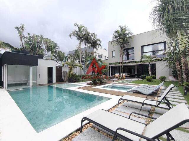 #1732 - Casa para Venda em Bertioga - SP
