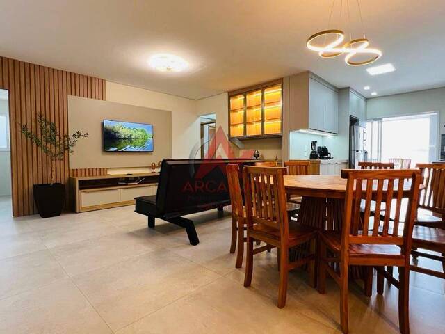 Apartamento para Venda em Ubatuba - 3