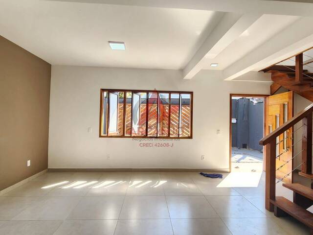 Casa para Venda em Ubatuba - 2