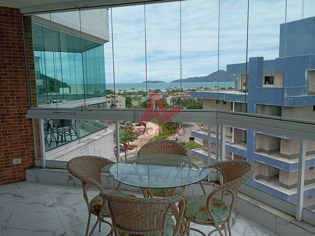 Cobertura para Venda em Ubatuba - 2