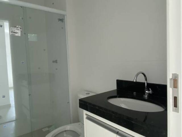 Apartamento para Venda em Ubatuba - 2