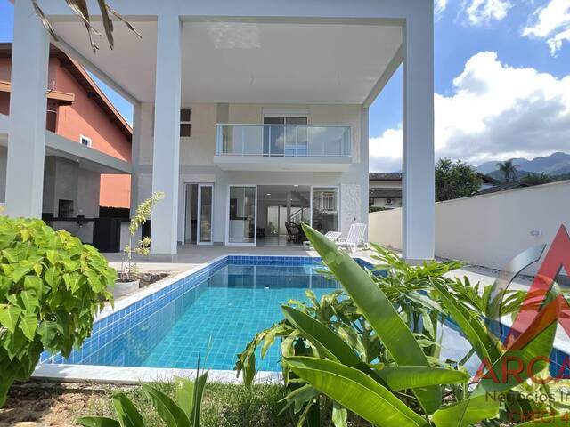 Casa para Venda em Ubatuba - 2