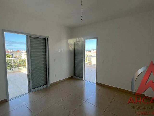 Apartamento para Venda em Ubatuba - 2