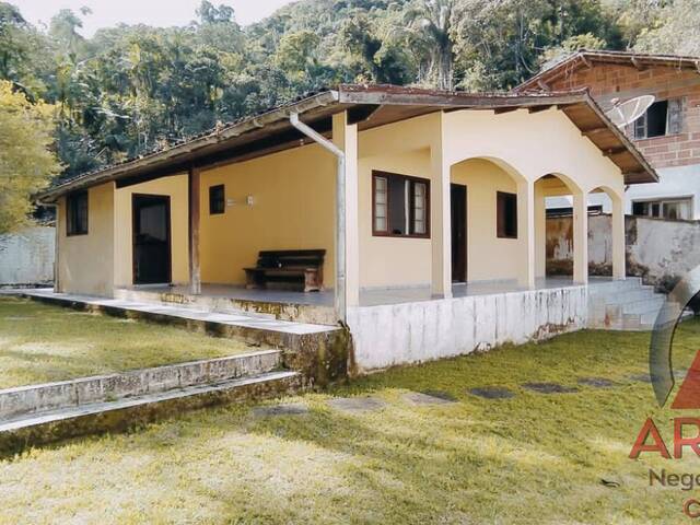 #5480 - Casa para Venda em Ubatuba - SP