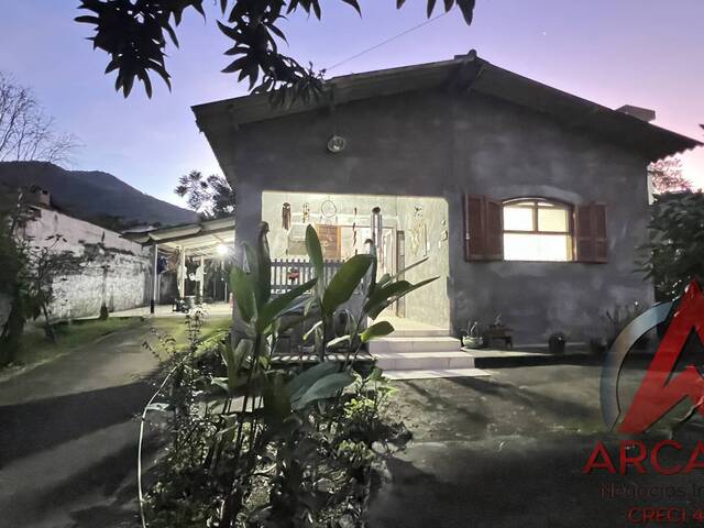 #5483 - Casa para Venda em Ubatuba - SP