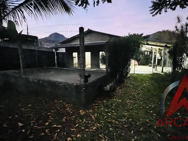 #5483 - Casa para Venda em Ubatuba - SP