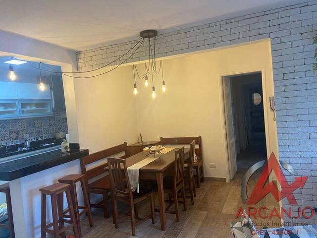 Apartamento para Venda em Ubatuba - 2