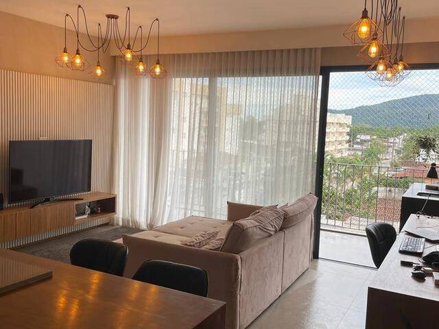 #5581 - Apartamento para Locação em Ubatuba - SP