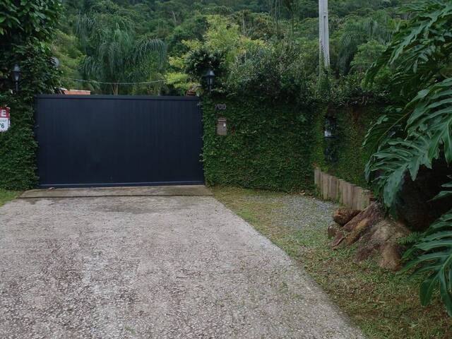 #5598 - Casa para Venda em Ubatuba - SP