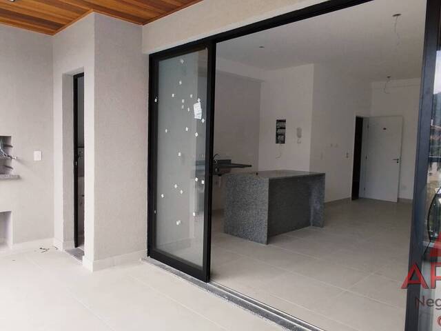 Apartamento para Venda em Ubatuba - 4