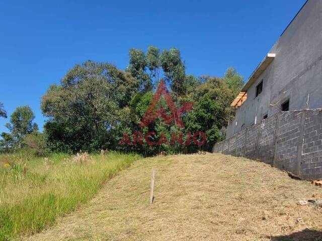 Venda em Cachoeirinha - Bom Jesus dos Perdões