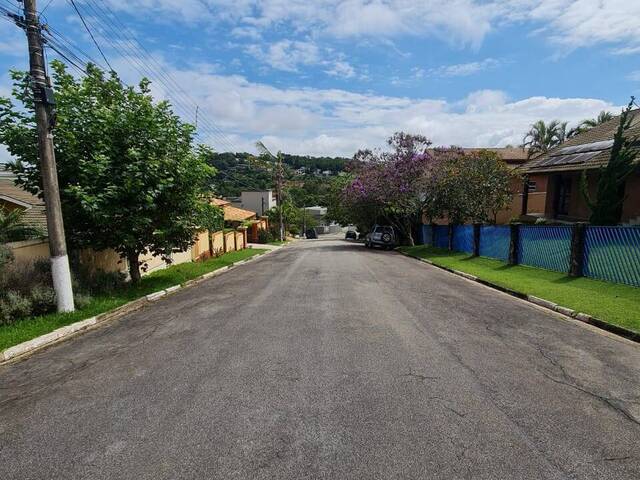 #5989 - Casa para Venda em Atibaia - SP - 2