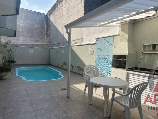 Apartamento para Venda em Ubatuba - 2