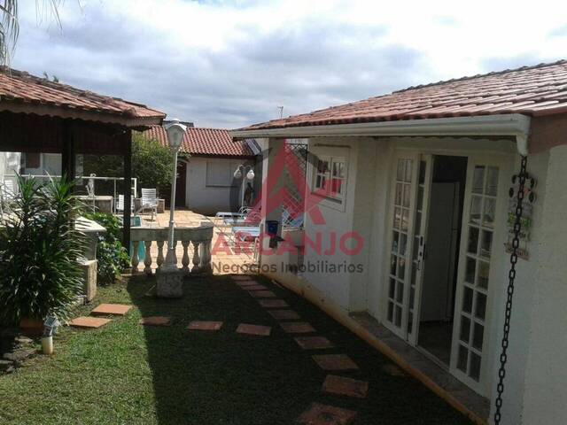 #6109 - Casa para Venda em Atibaia - SP - 2