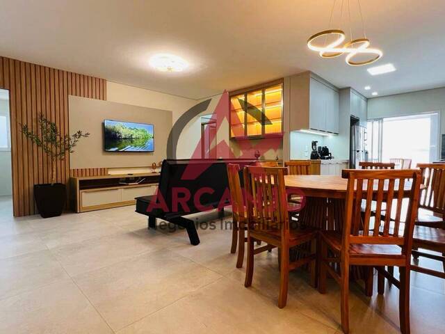 #6884 - Apartamento para Venda em Ubatuba - SP