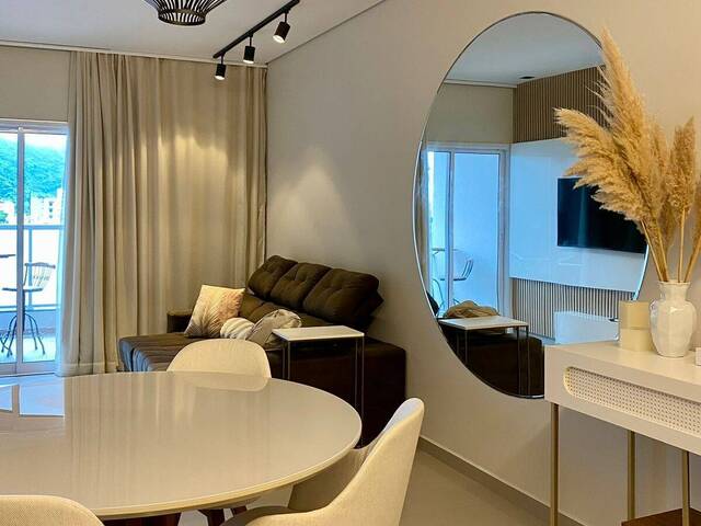 Apartamento para Venda em Ubatuba - 2