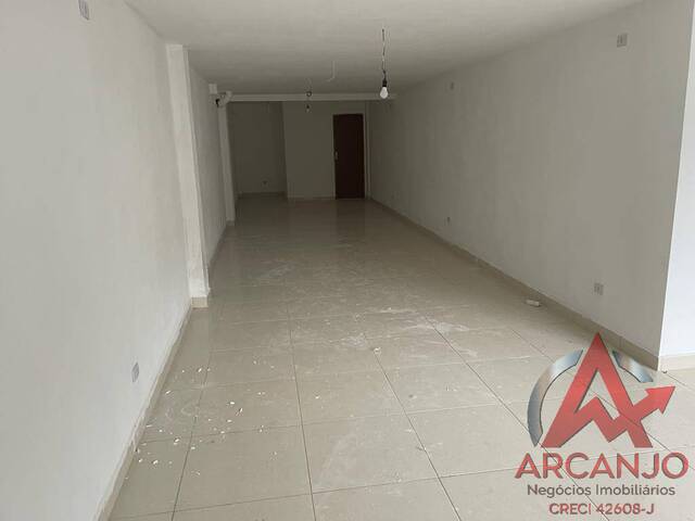 Sala para Locação em Ubatuba - 2