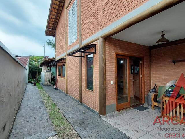 #7145 - Casa para Venda em Ubatuba - SP