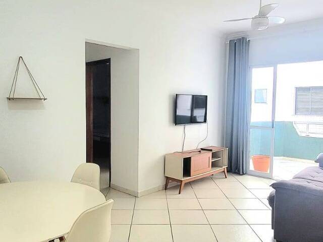 Apartamento para Venda em Ubatuba - 2