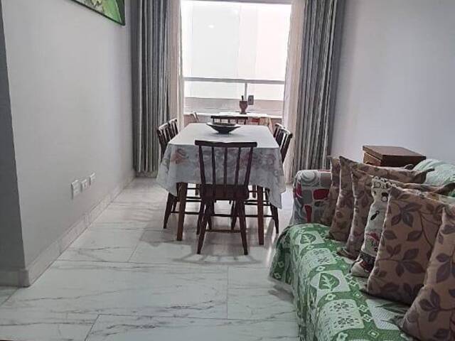 Apartamento para Venda em Ubatuba - 2