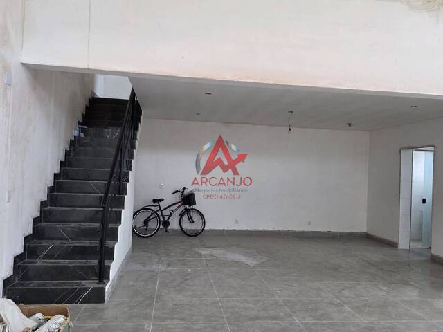 #1711 - Sala para Venda em Ubatuba - SP