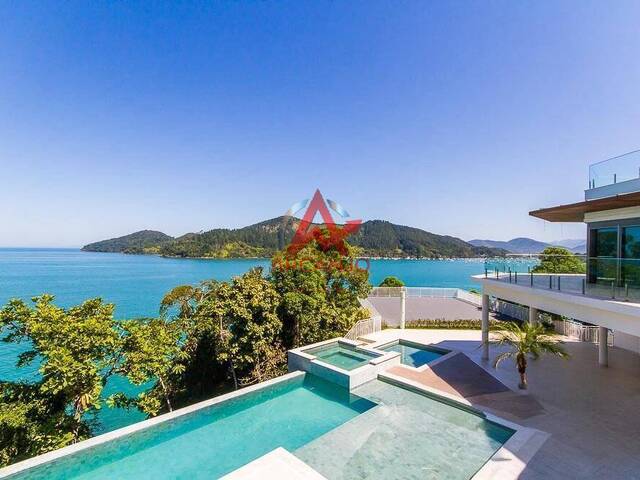 #6371-1 - Casa alto padrão para Venda em Ubatuba - SP