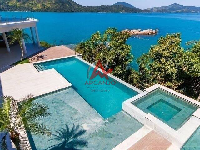 #6371-1 - Casa alto padrão para Venda em Ubatuba - SP