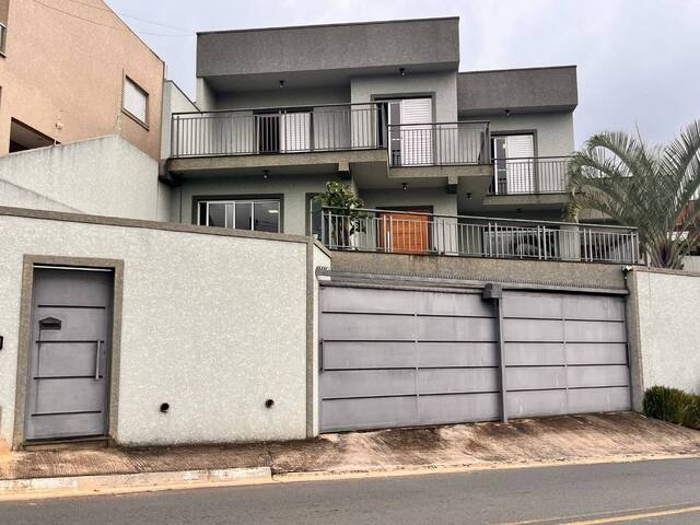 Venda em Jardim Jaraguá - Atibaia