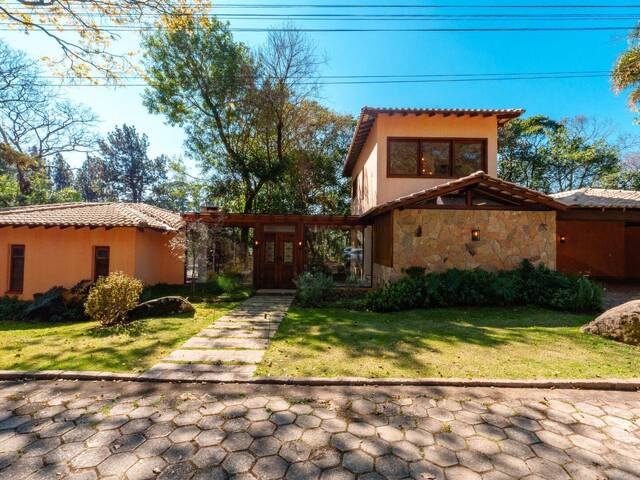 Casa para Venda em Atibaia - 3
