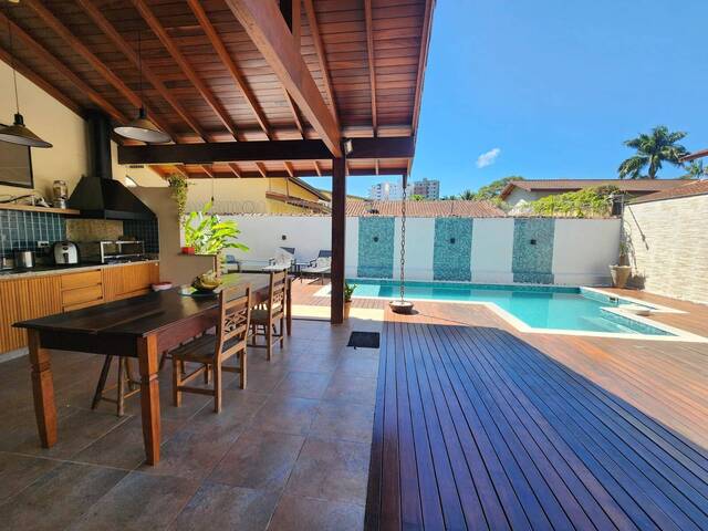#1806 - Casa para Venda em Ubatuba - SP - 1